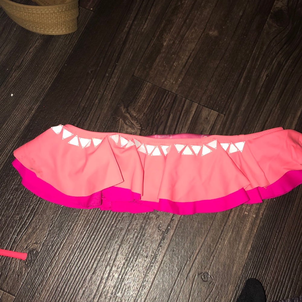 Flounce bandeau with cut detailing